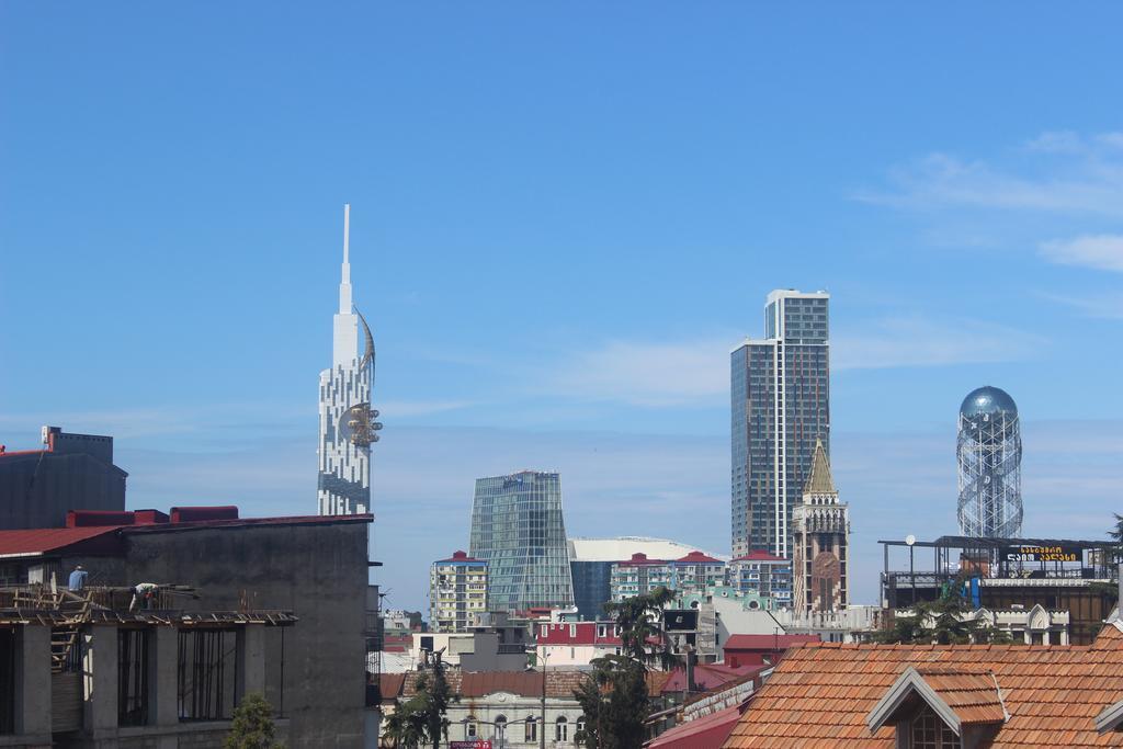 Hotel Peria Batumi Exterior photo